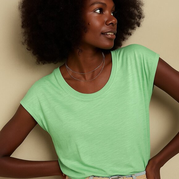 2/$30 Banana Republic Malibu Tee Mint Green Medium #BAG2 - Picture 1 of 6